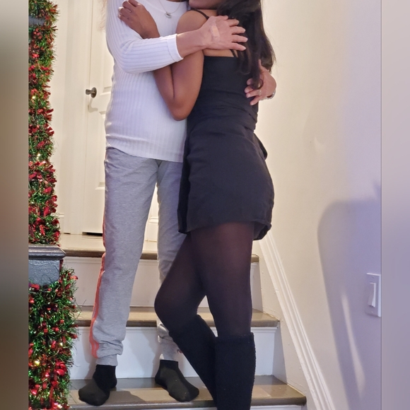 Reformation wrap dress xs - Picture 9 of 10